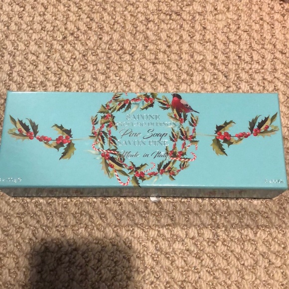 Other - Sapone body soap